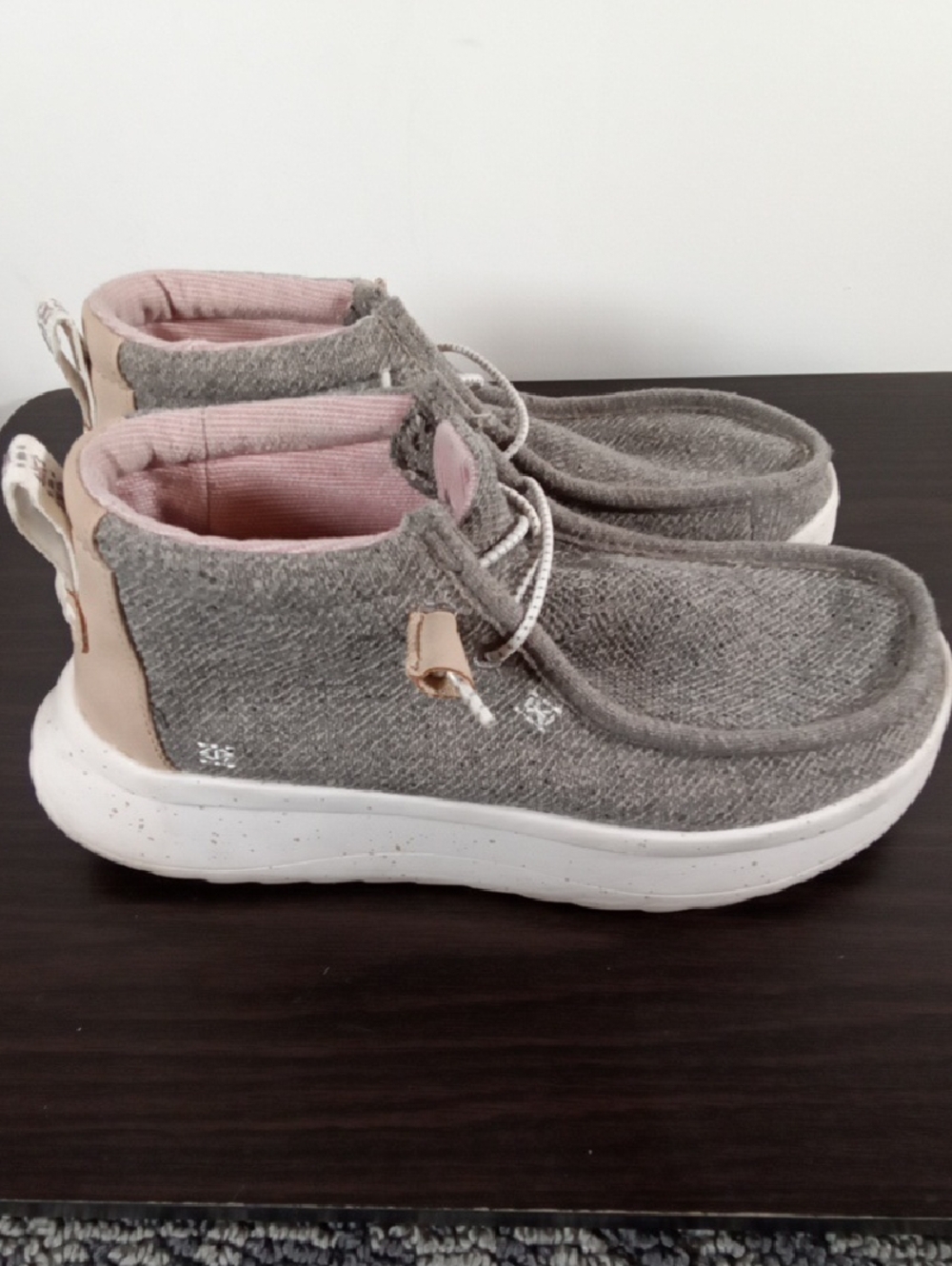 Hey Dude Wendy Peak Hi Wool Womens Loafers Chunky Size W9